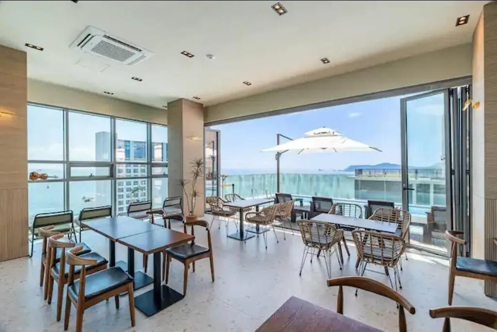 #Elbonstay With Haeundae Beach Busan